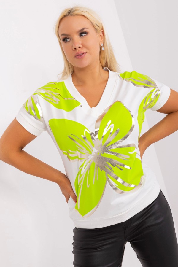 Bluzka damska w kolorze ecru dekolt v-neck duże limonkowe kwiaty Flora 4