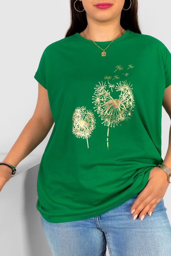 T-shirt damski plus size w kolorze zielonym złoty print dwa dmuchawce 1