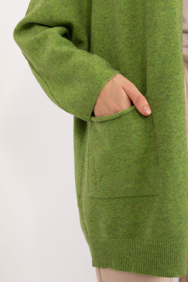 Sweter damski oversize w kolorze jasno zielonym narzutka milutki kardigan z kapturem Twist 6