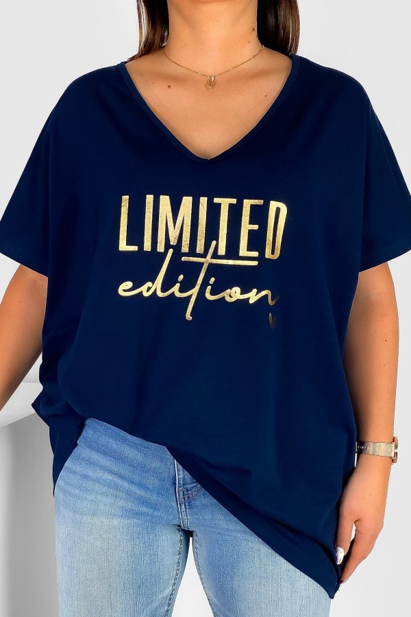 Bluzka damska T-shirt plus size w kolorze granatowym złoty nadruk Limited Edition