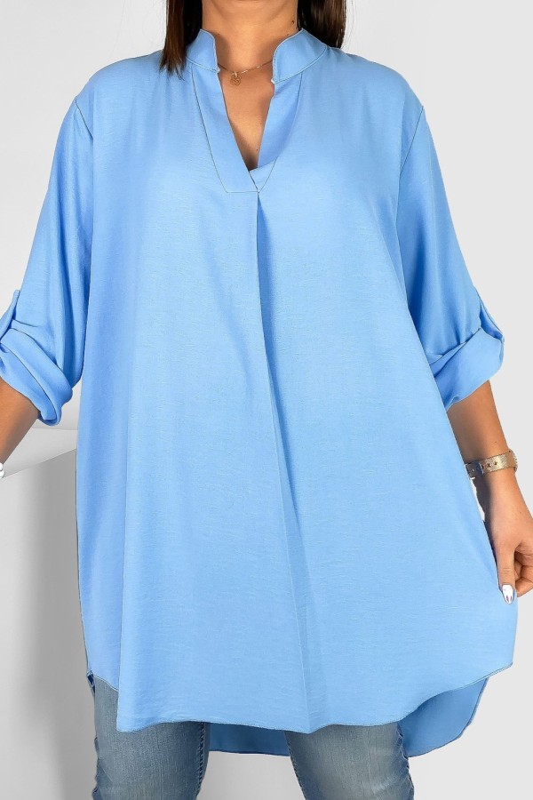 Koszula tunika plus size w kolorze błękitnym sukienka z dłuższym tyłem Taylor