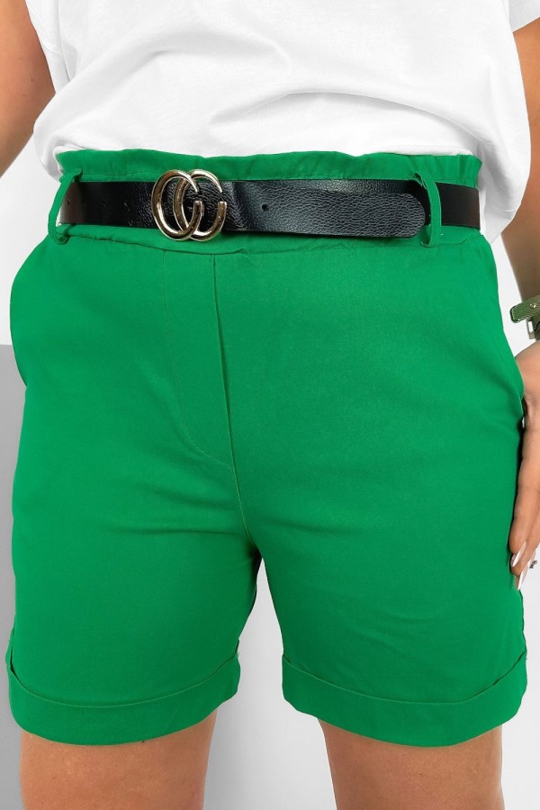 Spodenki szorty w kolorze zielonym z paskiem gumka w pasie Hugo