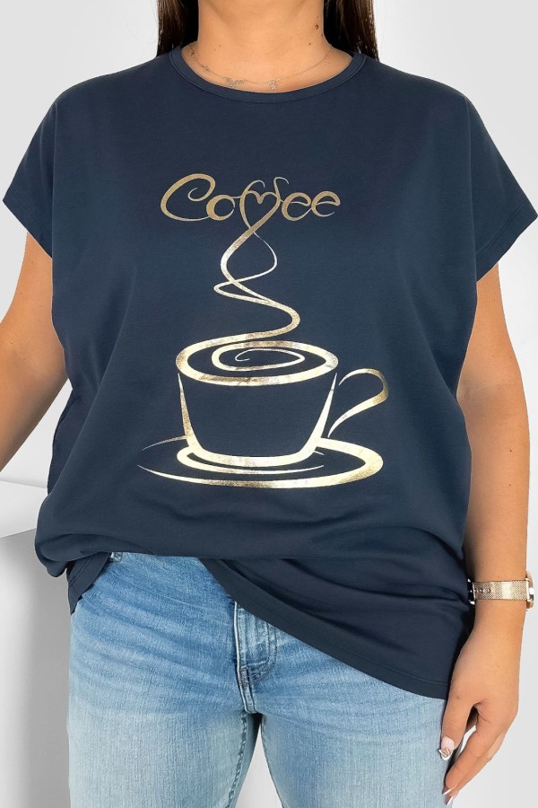 Nietoperz T-shirt damski plus size w kolorze grafitowego granatu złoty print coffee cup