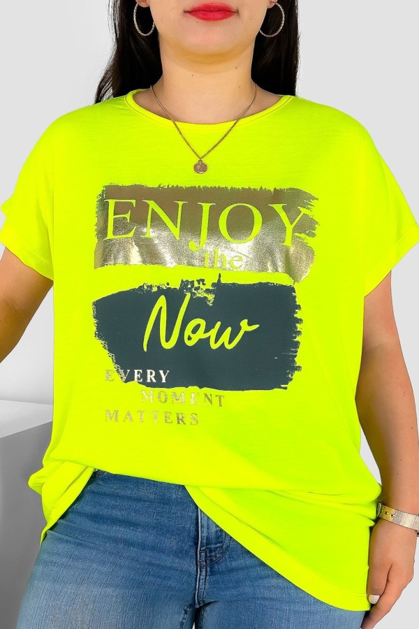 T-shirt damski plus size nietoperz w kolorze fluo żółtym napisy Enjoy Meggi