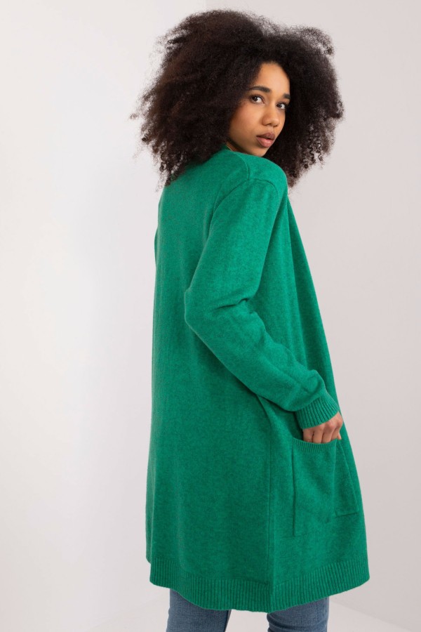 Sweter damski oversize w kolorze zielonym narzutka milutki kardigan Adelina 3