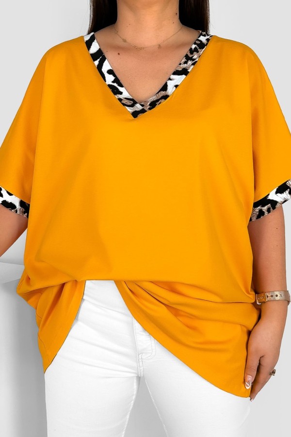 Bluzka damska T-shirt plus size w kolorze miodowym wzór zwierzęcy dekolt rękawki
