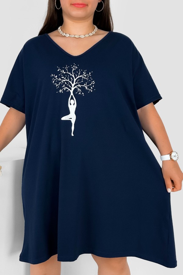 Bawełniana trapezowa sukienka plus size w kolorze granatowym kobieta drzewo Tinny