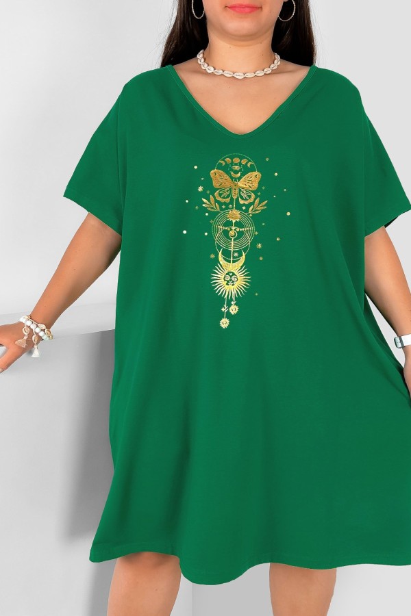 Bawełniana trapezowa sukienka plus size w kolorze zielonym złoty nadruk motyl słońce Katty 1