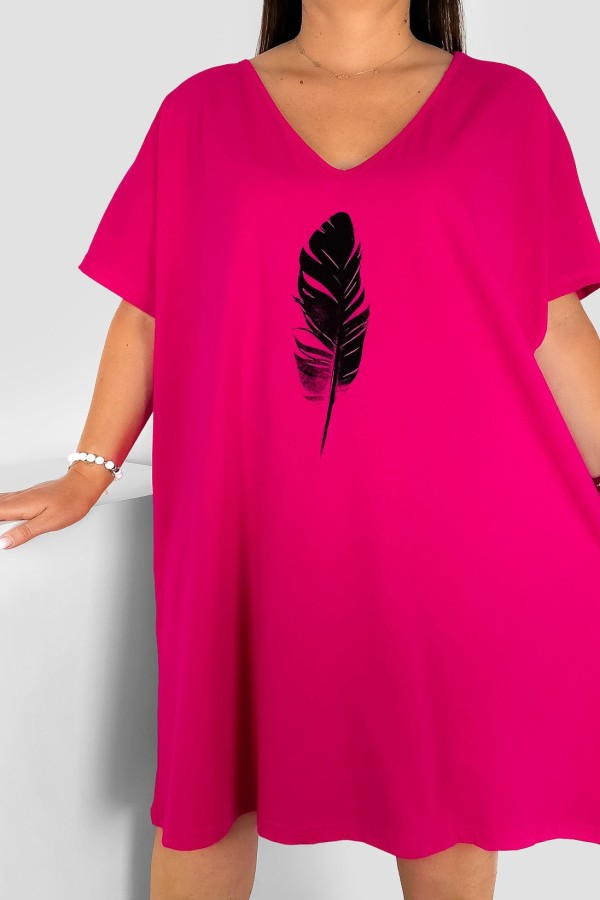 Bawełniana trapezowa sukienka plus size w kolorze fuksji pióro Feather 1