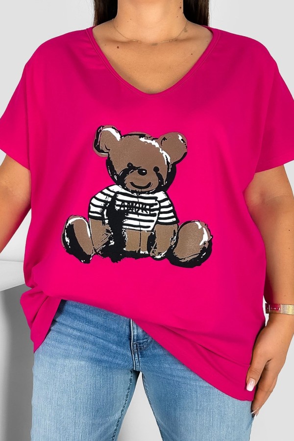 Bluzka damska T-shirt plus size w kolorze fuksji nadruk miś teddy