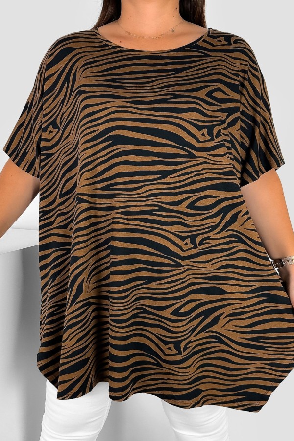 Bluzka tunika plus size krótki rękaw oversize rozcięcia wzór brązowa zebra