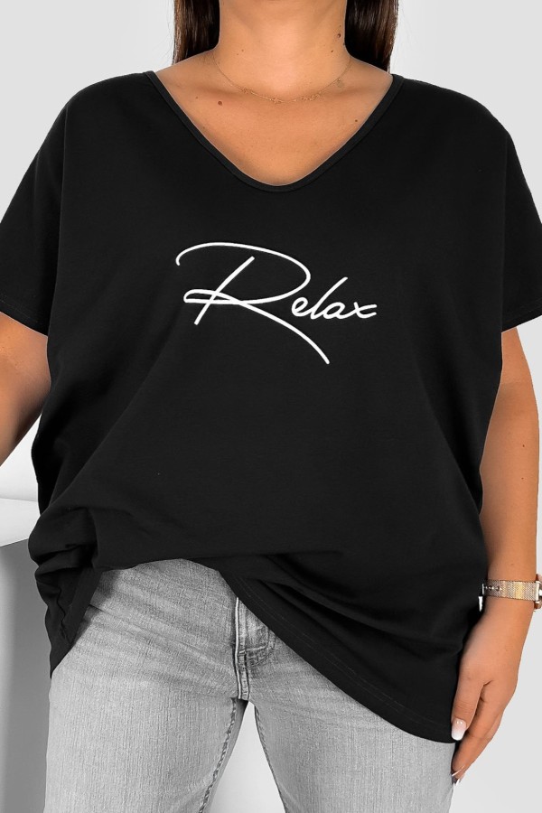 Bluzka damska T-shirt plus size w kolorze czarnym nadruk napis Relax