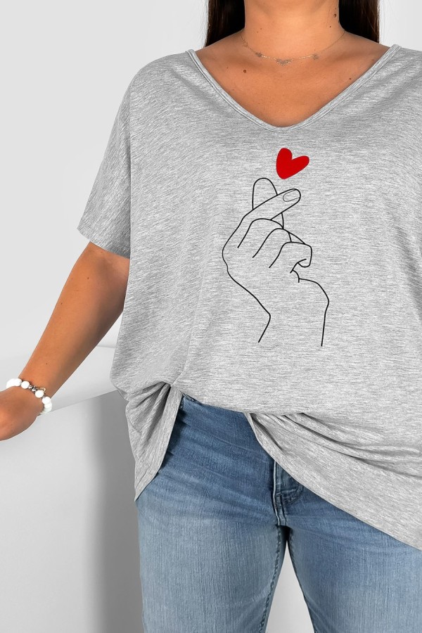 Bluzka damska T-shirt plus size w kolorze szary melanż nadruk dłoń hand 1