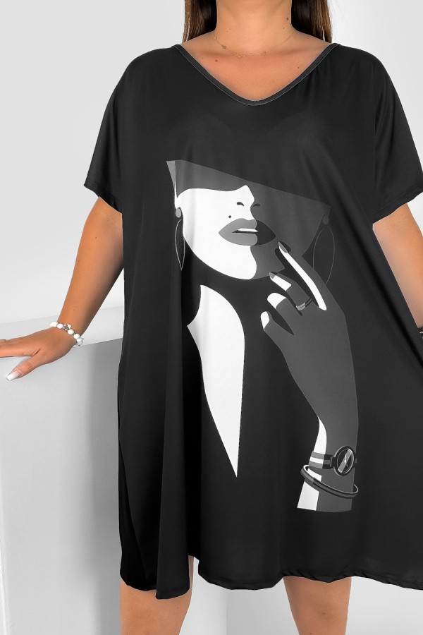 Sukienka damska plus size nietoperz multikolor wzór kobieta dłoń Helia 2