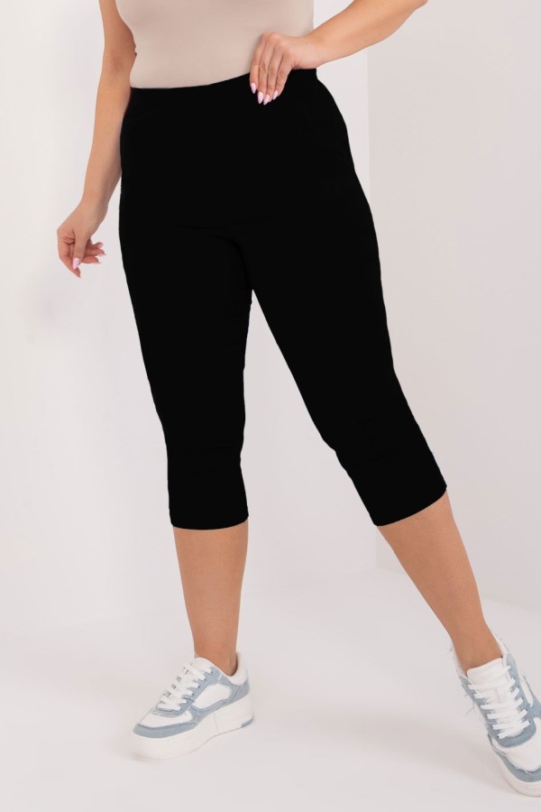 Legginsy plus size spodnie w kolorze czarnym za kolano 3/4 Suzie 2