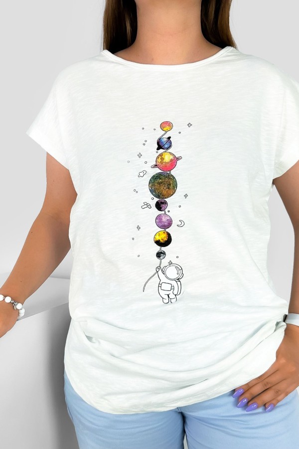 T-shirt damski w kolorze ecru melanż nadruk planety astronauta kosmos 1