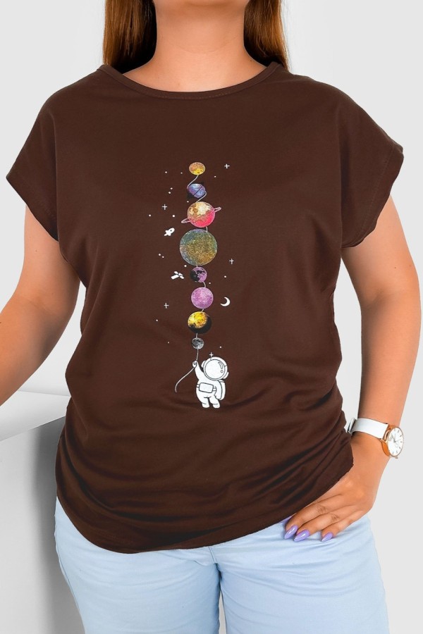 T-shirt damski w kolorze brązowym nadruk planety astronauta kosmos