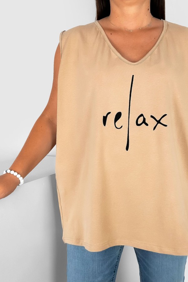 Bluzka damska top plus size w kolorze latte beż dekolt v neck print RELAX 1
