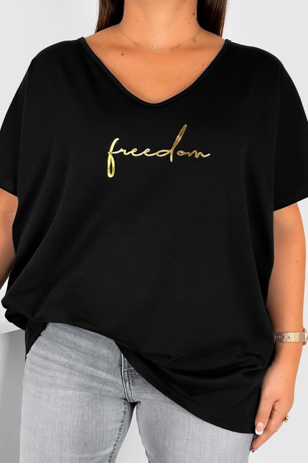 Bluzka damska T-shirt plus size w kolorze czarnym złoty napis Freedom 2