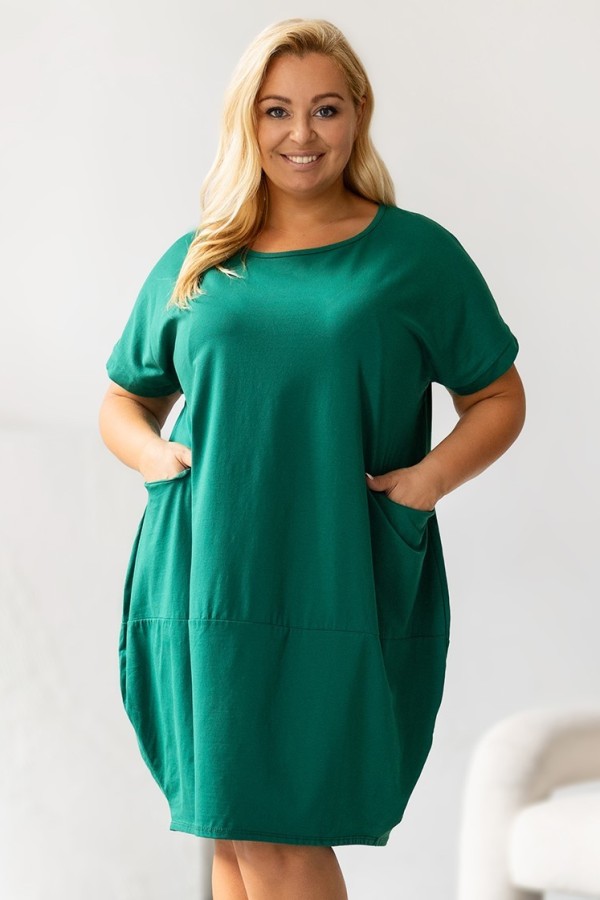 Bawełniana sukienka plus size w kolorze butelkowej zieleni z kieszeniami przeszycie Miley 2