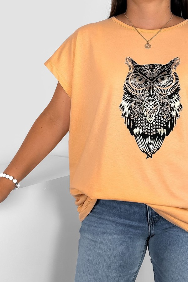 T-shirt damski plus size nietoperz w kolorze morelowym print sowa owl 1