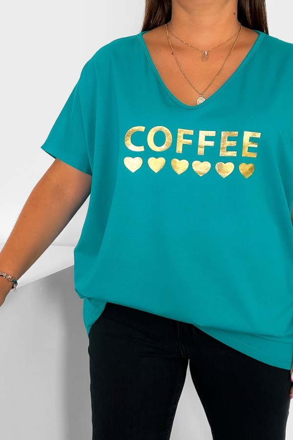 T-shirt damski plus size w kolorze morskim złoty nadruk coffee serduszka DOMI 1