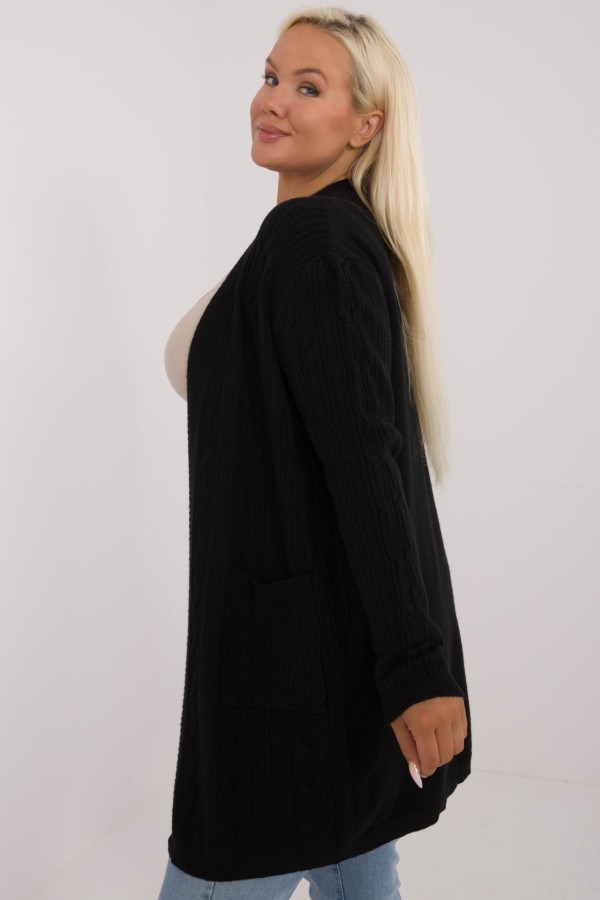 Sweter plus size kardigan narzutka w kolorze czarnym Ivanka 4