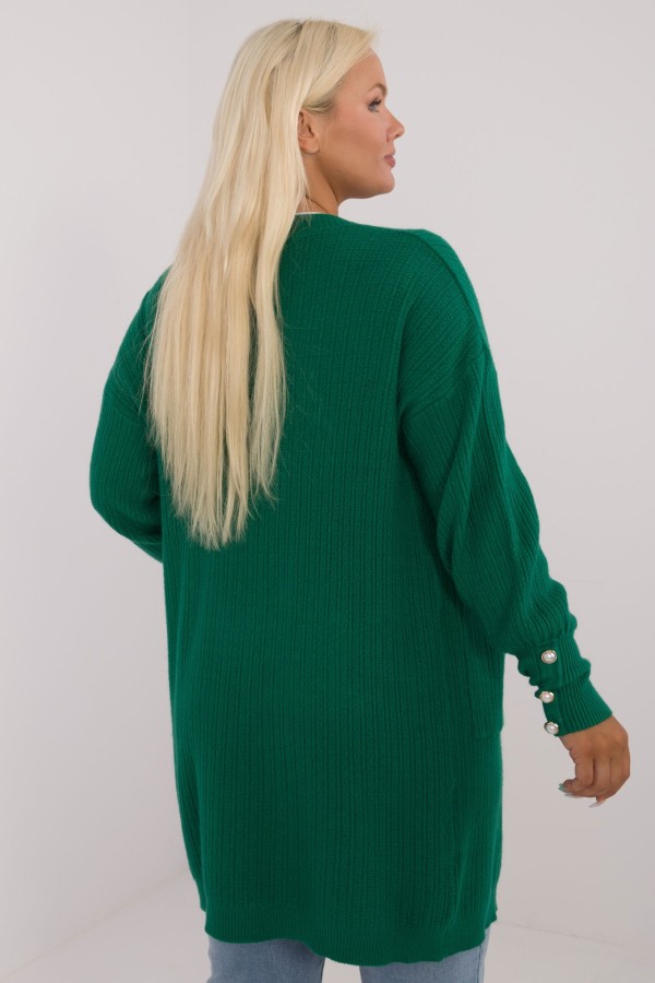 Sweter damski kardigan narzutka plus size w kolorze zielonym ozdobne guziki Kiarra 4