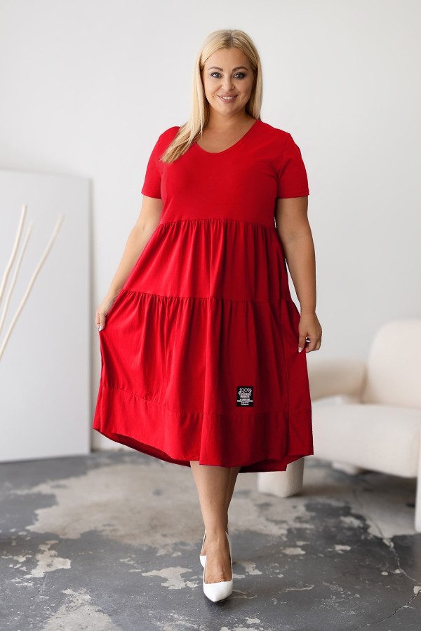 Sukienka plus size w kolorze czerwonym krótki rękawem falbany V dekolt Samanta 2