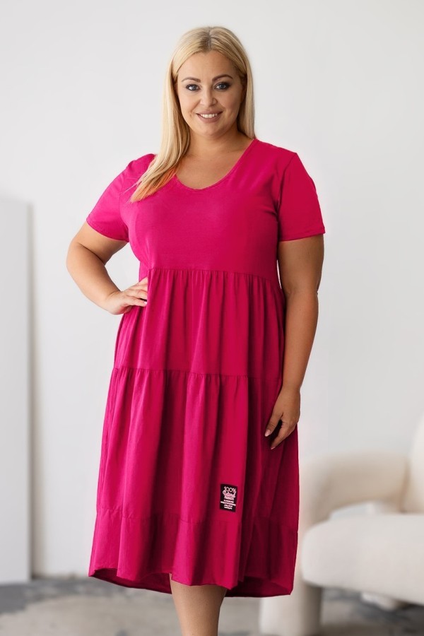 Sukienka plus size w kolorze fuksji krótki rękawem falbany V dekolt Samanta 1