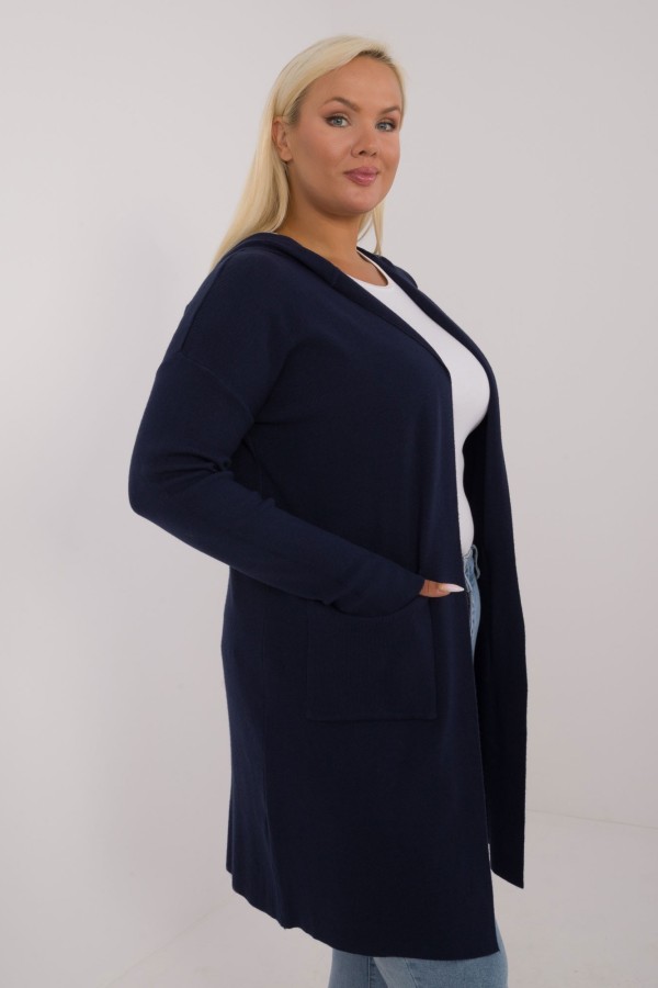 Lekki sweter kardigan plus size w kolorze granatowym kieszenie kaptur Rozalia 1