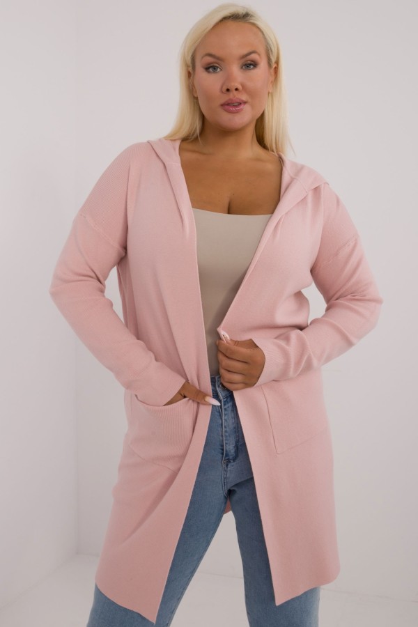 Lekki sweter kardigan plus size w kolorze pudrowego różu kieszenie kaptur Rozalia 1