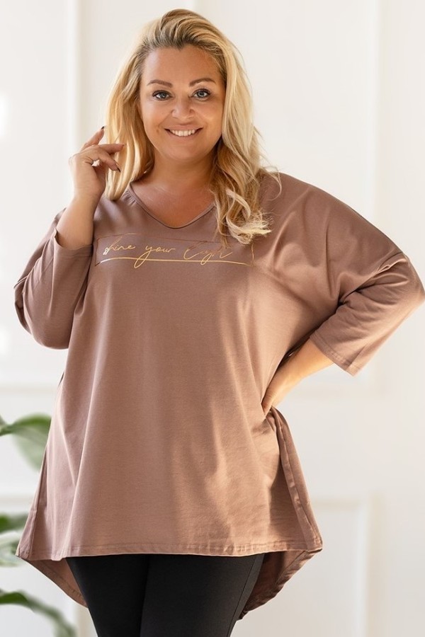 Tunika damska plus size w kolorze latte oversize złoty nadruk shine your light AIRA