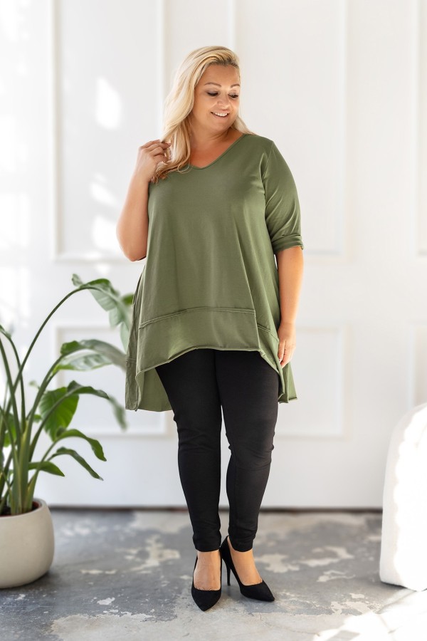 Asymetryczna tunika damska plus size w kolorze khaki z kieszeniami Nela 1