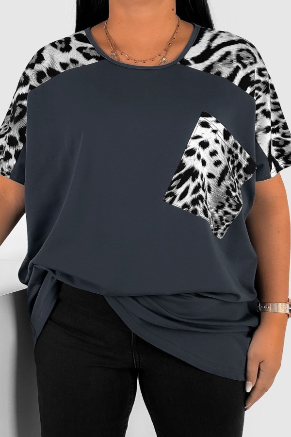 T-shirt damski plus size w kolorze antracytowym panterka ramiona kieszeń PENY