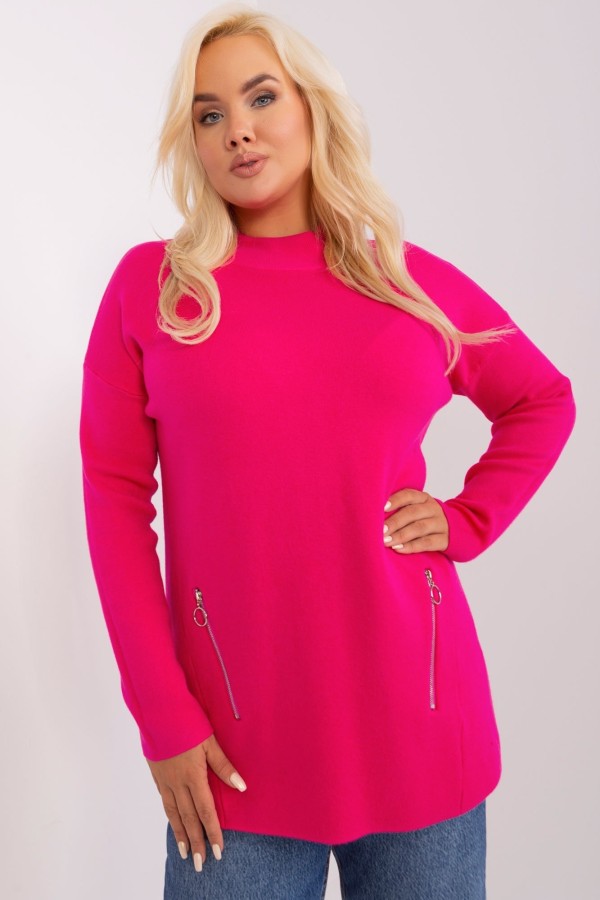 Sweter plus size w kolorze fuksji z półgolfem zamki Hirni