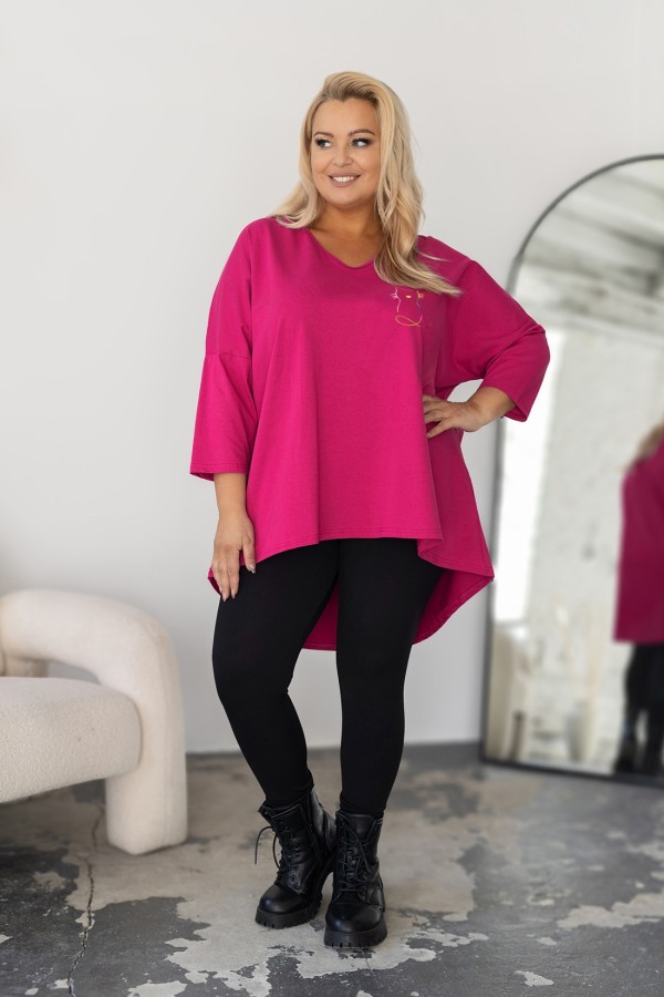 Tunika plus size w kolorze fuksji oversize dekolt V nadruk holo kot ABRIL 1