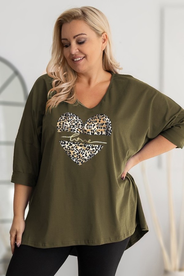 Tunika plus size w kolorze khaki oversize dekolt V serce panterka love FELZI 2