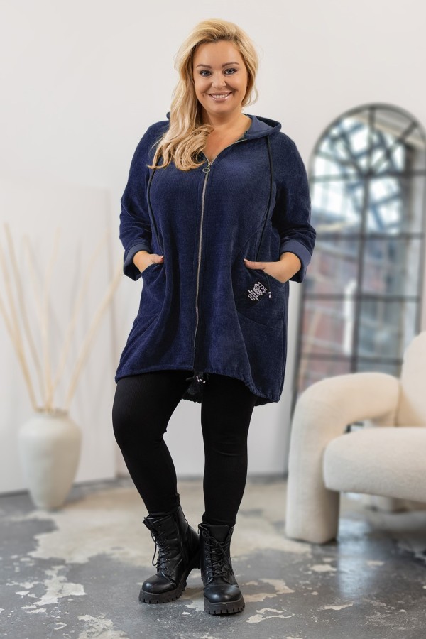 Bluza plus size w kolorze granatowym z kapturem na zamek narzutka KATARINA 1