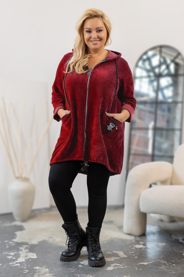 Bluza plus size w kolorze bordowym z kapturem na zamek narzutka KATARINA 1