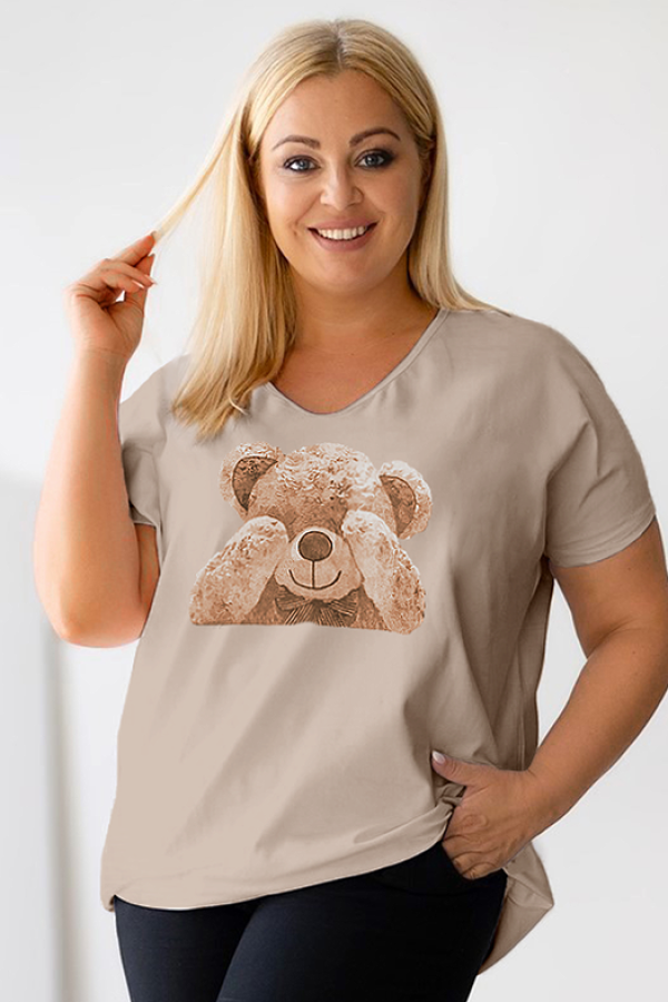 T-shirt plus size w kolorze beżowym print miś teddy BEAR