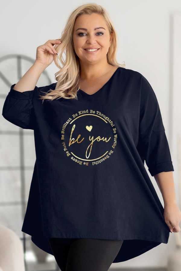 Tunika damska plus size w kolorze czarnego granatu oversize złoty nadruk napisy be you HIRA 2