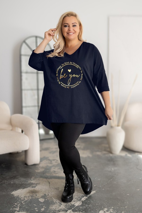 Tunika damska plus size w kolorze czarnego granatu oversize złoty nadruk napisy be you HIRA 1