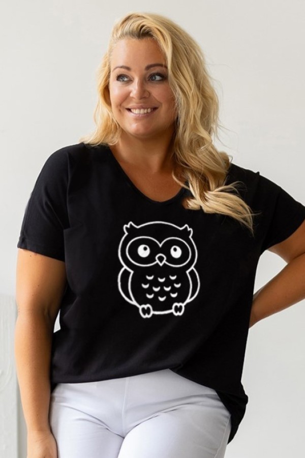 T-shirt damski plus size w kolorze czarnym dekolt w serek V-neck nadruk sowa owl ALLA