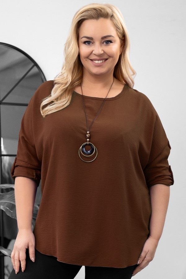 Duża bluzka w kolorze brązowym oversize podpinany rękaw z naszyjnikiem Anne 2