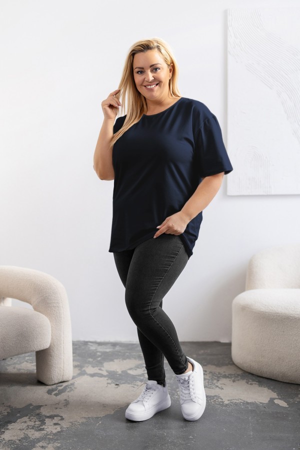 T-shirt damski plus size gładki w kolorze granatowym okrągły dekolt ELIZA 1