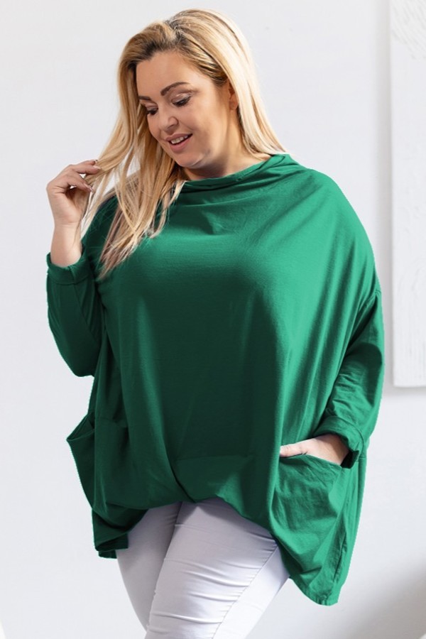 Mega oversize bluzka plus size w kolorze butelkowej zieleni zakładka dekolt woda kieszenie Crystal