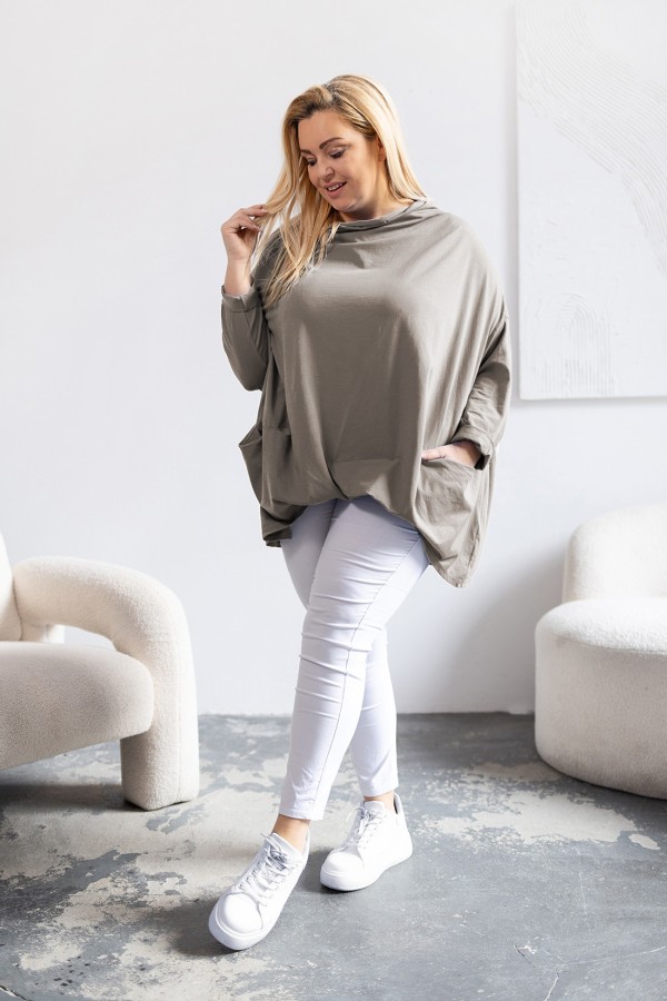 Mega oversize bluzka plus size w kolorze fango zakładka dekolt woda kieszenie Crystal 1