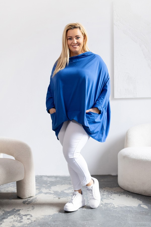 Mega oversize bluzka plus size w kolorze chabrowym zakładka dekolt woda kieszenie Crystal 2