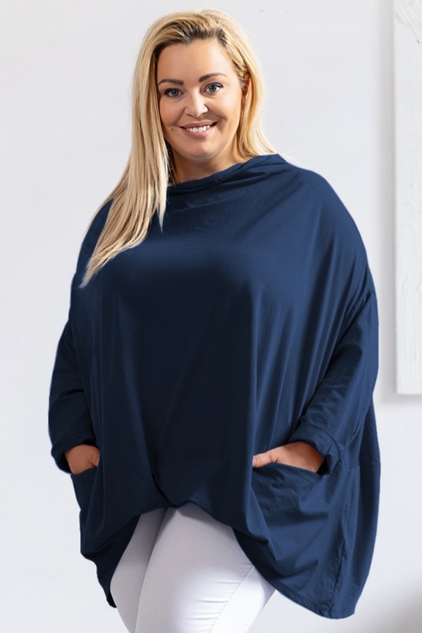 Mega oversize bluzka plus size w kolorze granatowym zakładka dekolt woda kieszenie Crystal